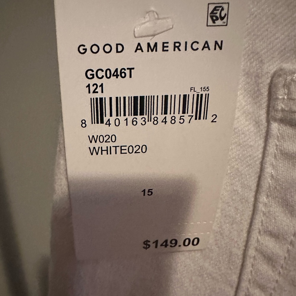 Good American Good Classic White Cropped Jeans - Picture 10 of 10